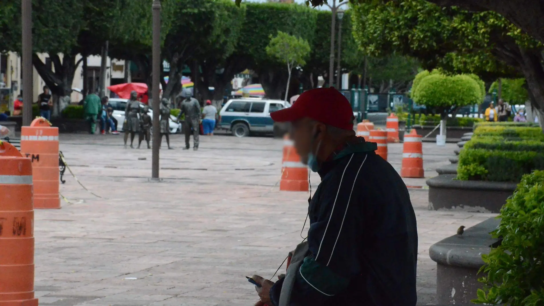 Recomiendan a la poblaci_n cuidar su salud mental.  Luis Lu_vanos  El Sol de San Juan del R_o.